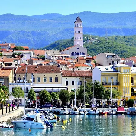 Studio 5555e شقة *